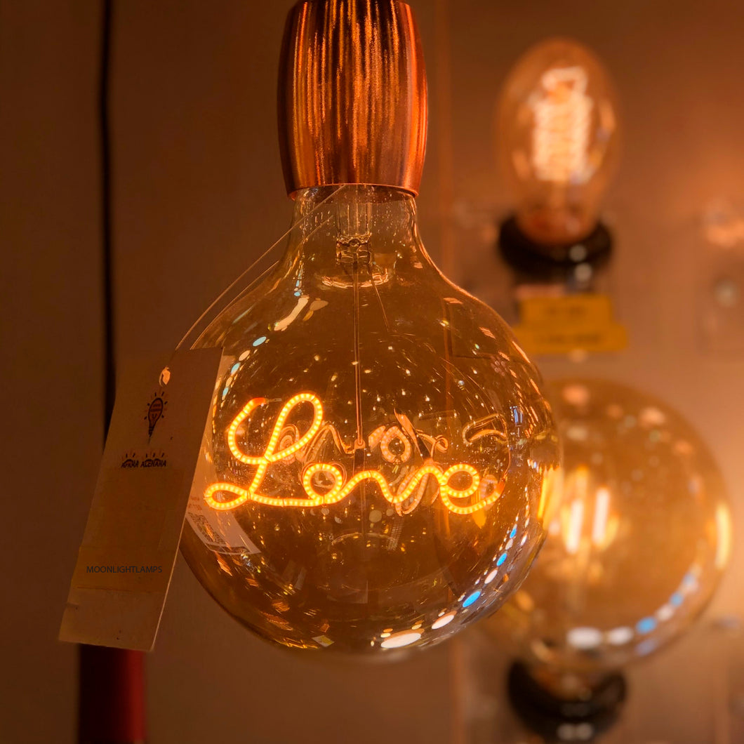 Love Bulb ❤︎ 