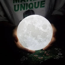 Cargar imagen en el visor de la galería, Lámpara Luz de Luna ☾
