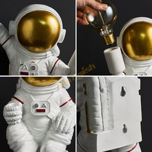 Load image into Gallery viewer, Astronaut Man - Deco Lamp
