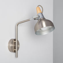 Load image into Gallery viewer, Iron Emer - SILVER WALL LAMP
